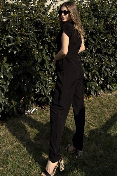 NEW LAVİVA Black Double-breasted Collar and Belted Waist Comfortable Women's Jumpsuit - Short Sleeve