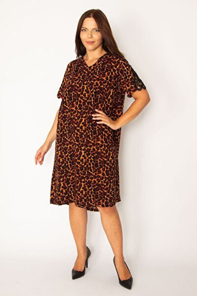Şans Γυναικείο φόρεμα λεοπάρ δαντέλα μεγάλου μεγέθους με λεπτομερή λαιμόκοψη V με λεοπάρ μοτίβο 65n29933