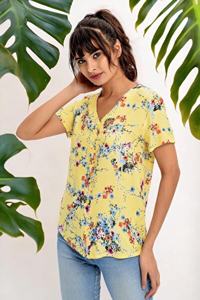 NEW LAVİVA Kadın Sarı Çiçek Desenli, Kısa Kol Gömlek (DÜZ KESİM, STANDART BOY)