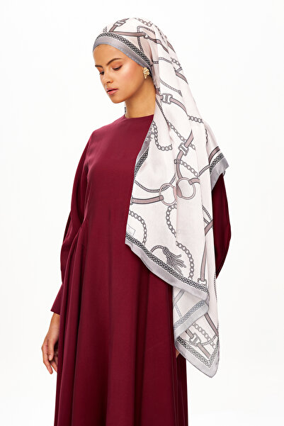 MOISCARF Mystique Violet Refined Jan Jan Chain Patterned Shawl Light Gray