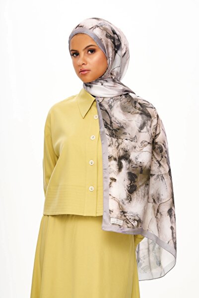 MOISCARF Flora Vibe Refined Jan Jan Patterned Shawl Gray