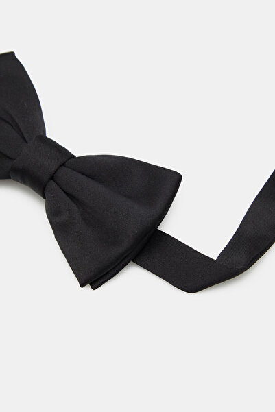 W Collection Black Bow Tie