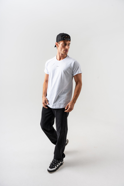 BORZ تي شيرت رجالي أبيض اللون من القطن بتفاصيل مطبوعة بحروف بورز، تصميم عادي،...