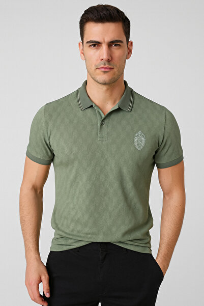 LOVELOTUS POLO NECK T-SHIRT