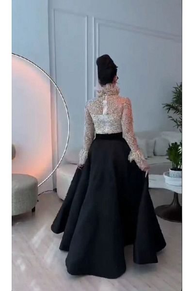 MEZON FASHION Evening dress with elegant neckline
