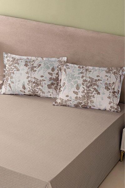 Karna Home Lavella Pillow Case Collection 2 Pieces - Flower Door Opened to Sleep 50X70/
