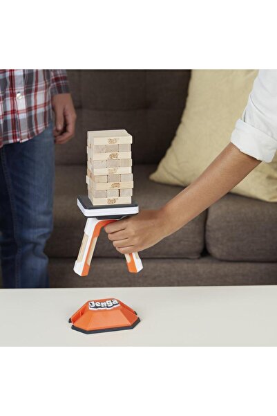 Hasbro Jenga Pass Challenge