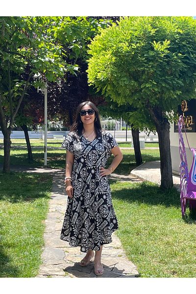 Sobe Hediyelik Black and White Ethnic Patterned V-Neck Casual Dress – Asymmetric Cut Compatible Size 38-50