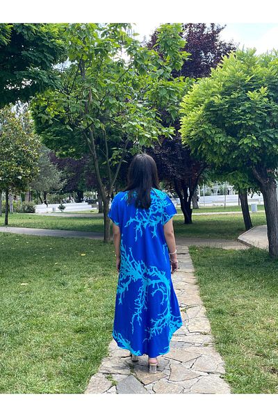 Sobe Hediyelik Blue Coral Patterned V-Neck Casual Summer Dress – Asymmetric Cut 38-50 Size Compatible