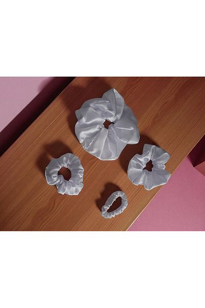 BeyzHal Women's White 4-Piece Satin Scrunchie Hair Rubber Set - Bagel Buckle (Oversize, Large, Medium, Mini Size)