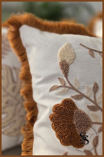 SasoHome Beauty Flowers Punch Embroidery Patterned Linen Throw Pillow Cover