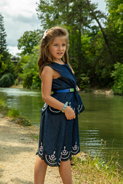 Ein Ghein kids wear فستان جينز بناتي "يمر طيفك في خيالي"