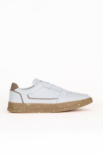 Bueno Shoes White Flotter Leather Men's Sports Shoes 16Ma8209