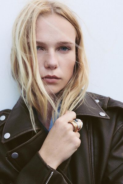 Pull & Bear Wide stone ring