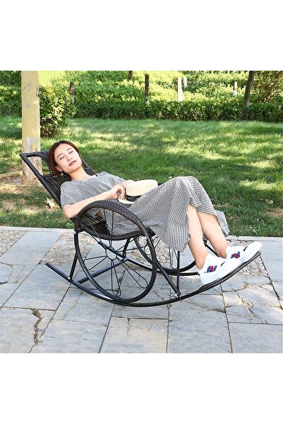 Generic Rattan Rocking Chair with Two Wheel Design for Porch Garden or Indoor Use - Brown