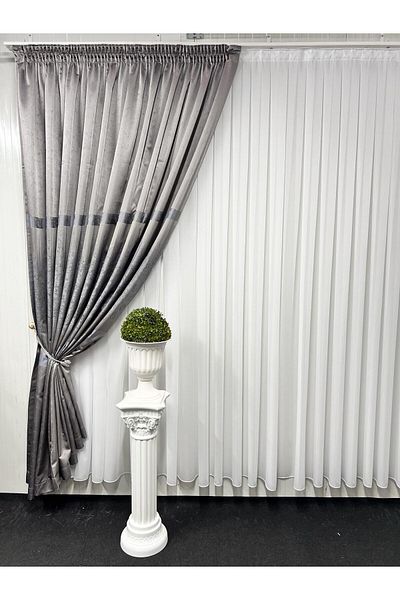 Metropolitan Concept Bolt drapery, worked on 10 cm wide rejansa