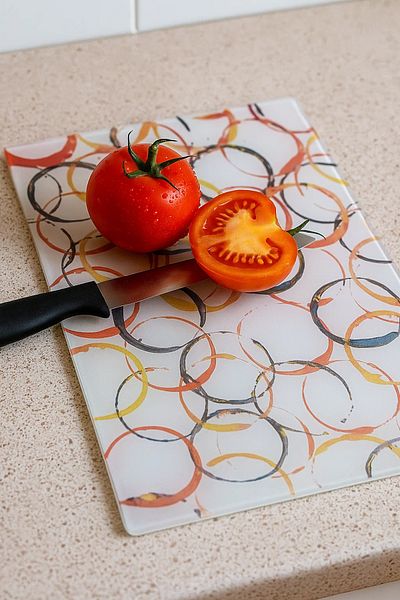 Jenisa Glass cutting board non-slip base 30x20cm - colorful