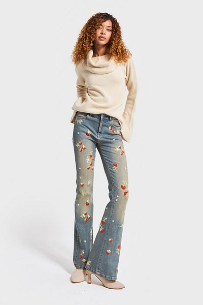 its basic Women's T.Jeans Color 2W5-32 Flare Fit Lycra Fabric Flower Embroidery Patterned Special Design Denim Jean