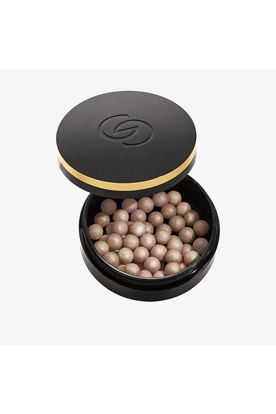 Oriflame Bronzing pearls infused with Jordani Gold beer