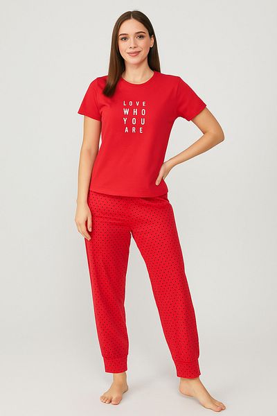 FAMESTEKSTİL Women's Red "Love Who You Are" Written Pajama Set – Polka Dot Bottom