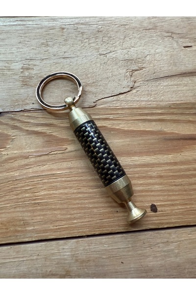 Habanos Puro iğnesi ve delici anahtarlık eklentisi ile kolay kullanım