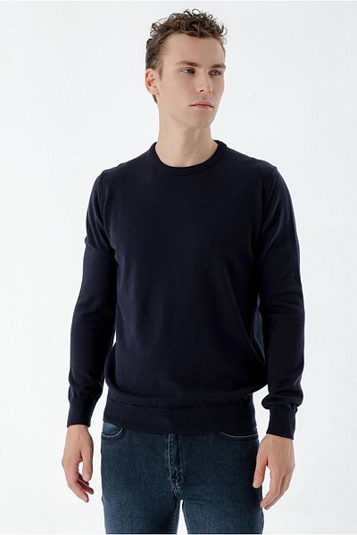 Morven Men's Navy Blue Basic Crew Neck Dynamic Fit Comfortable Cut Knitwear