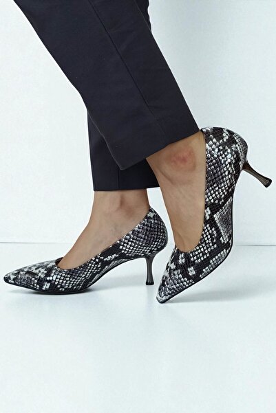 ERS Air Comfort Genuine Leather Snake Pattern Black and White Stiletto – 7 cm Metal Heeled Stylish Pointed Toe Shoes