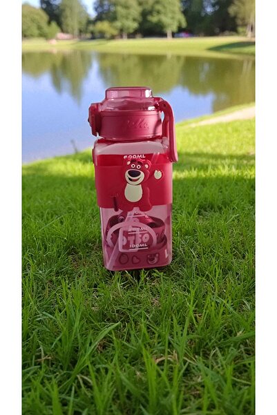 FAMEMUS ACCESSORY Cute Character 600ml Quality Water Bottle