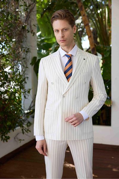 Morven Men's White Polyviscon Trend Double Breasted Slim Fit Pointed Collar Suit