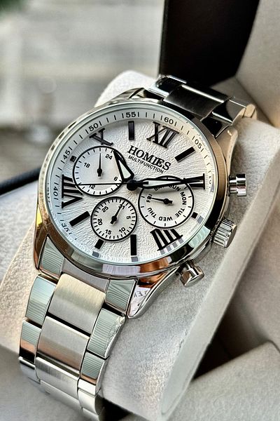 Homies Men's Wristwatch Steel Band Works All Functions Original Gift Box with Bracelet Gift.