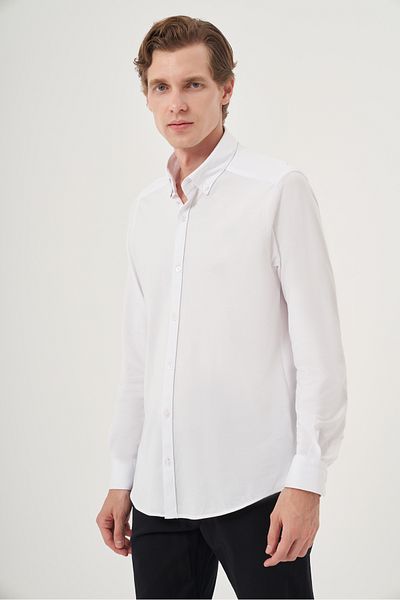 Morven Men's White Knitted Slim Fit Button Collar Shirt