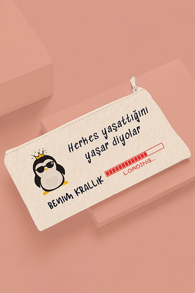 qoeuyl boutique Everyone Lives the Age They Have Diaries Printed Funny Gift Cloth Makeup Bag Pen Holder Wallet