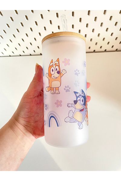 By Selen Suyolcu Bluey Printed Frosted Bamboo Lid Glass Cup with Straw