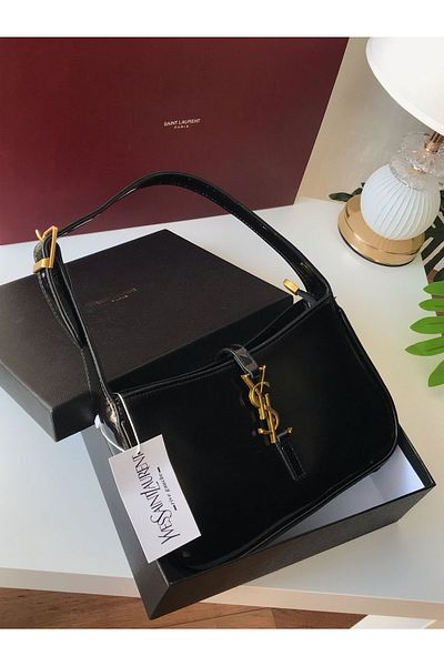 chch High quality shoulder bag with accessories