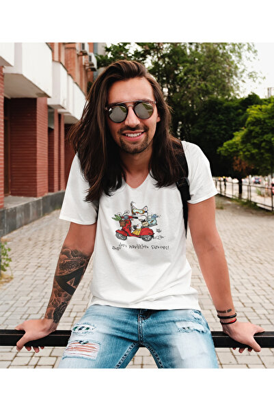 Başka Bir Hayat Diliyorum Motorsikletli Kedi T-Shirt - Mavilikleri Denizlere ...