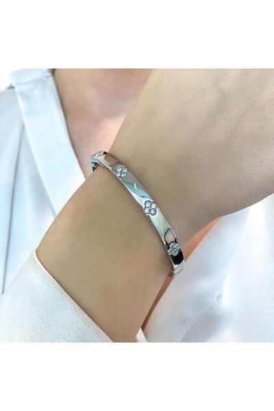 Bijuteria SORELLY Fixed Silver Bracelet with Flowers