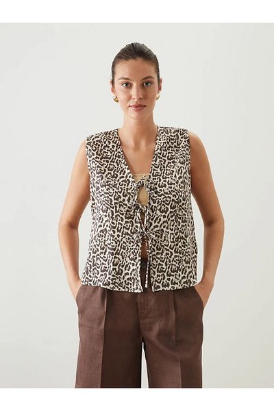 LC Waikiki Lcwaikiki Classic Brown V-Neck Leopard Print Blouse