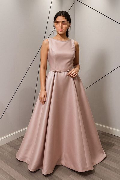 4YOU Sleeveless satin evening dress with a fluffy cut and a soft, feminine touch