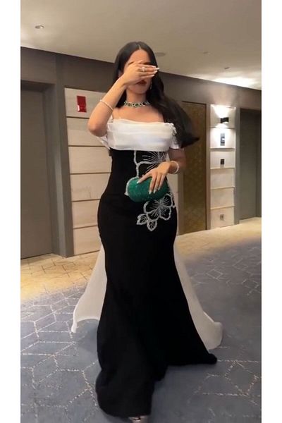 MEZON FASHION Ruffled bodice evening dress