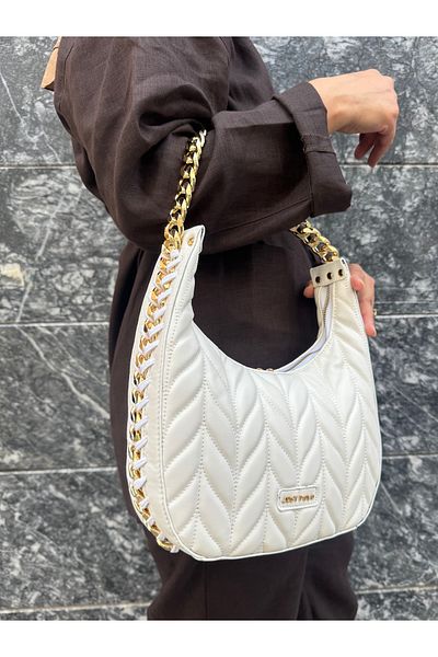 Just Polo Women's Quilted Gold Chain Shoulder Bag