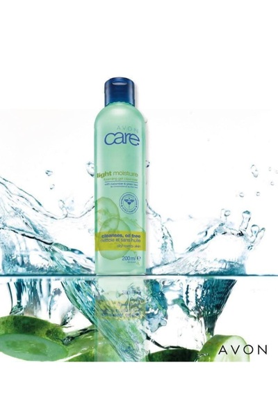AVON CARE LIGHT MOISTURE