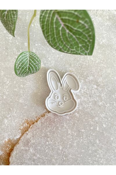 By Selen Suyolcu Rabbit Stamp and Cutter