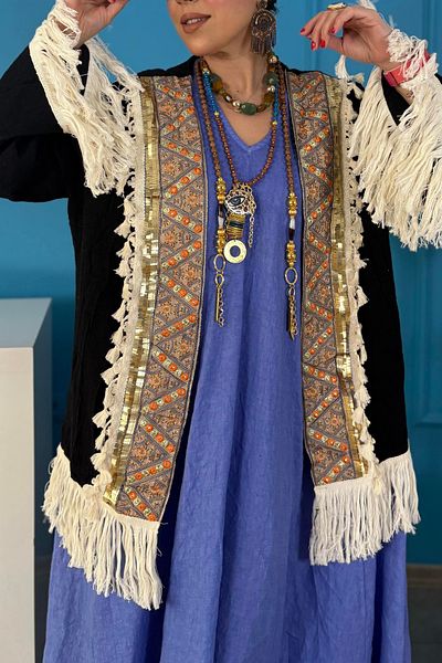 Suzi Pul and Embroidered Muslin Fabric Kimono M37558