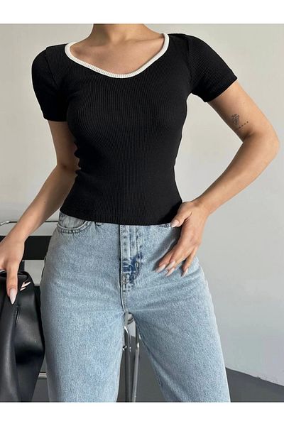STILVANA Blouse with V-Neck Piping