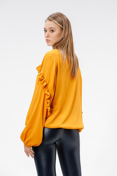 RVL Light blouse with appliquéd ruffle, red