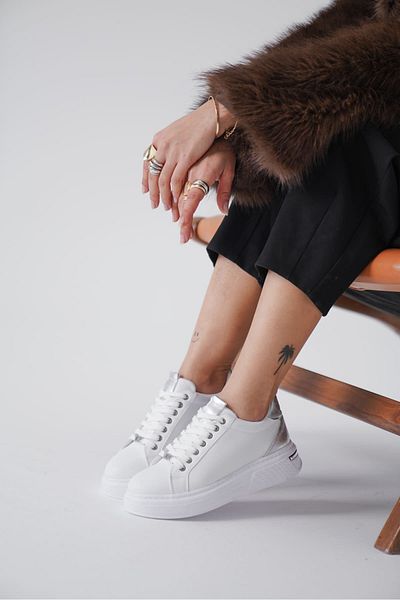 EMOYRA Silver detailed white women's sports shoes