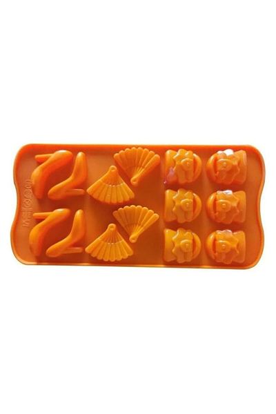Generic Orange Silicone Baking Mold – 14 Cavities, Fan & Heel Design