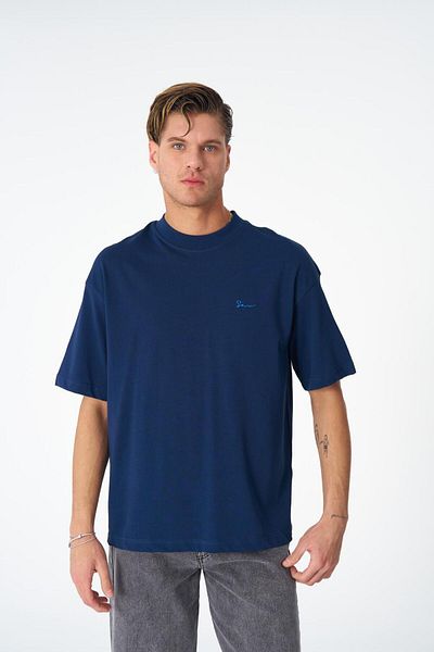 CANMODA Carpet Motif Oversize T-Shirt - Navy Blue