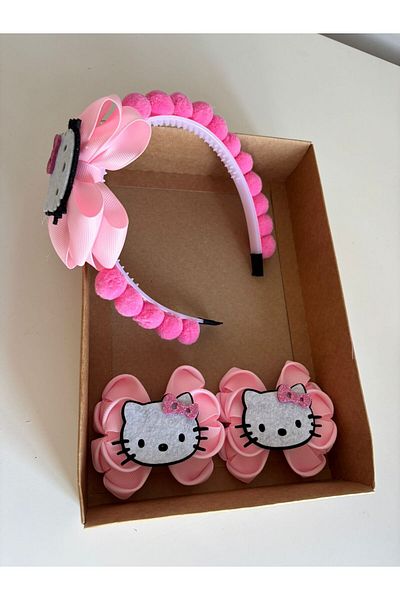 Hello Kitty Crown Buckle Set