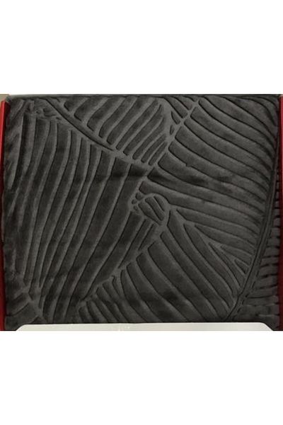 Sarar Sultan Double Embossed Blanket Boxed 220 X 240